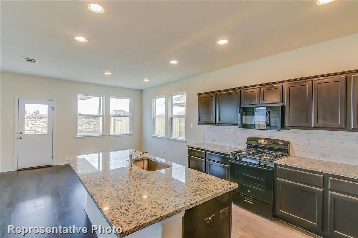 2711 Towy Rd, Pflugerville, TX 78660