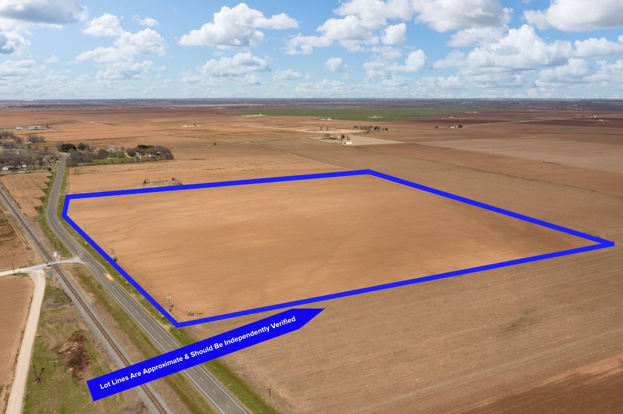 12485 Sandy Point Rd, Bryan, TX 77807