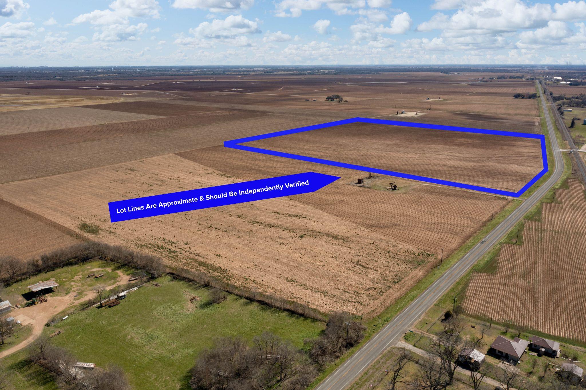 12485 Sandy Point Rd, Bryan, TX 77807