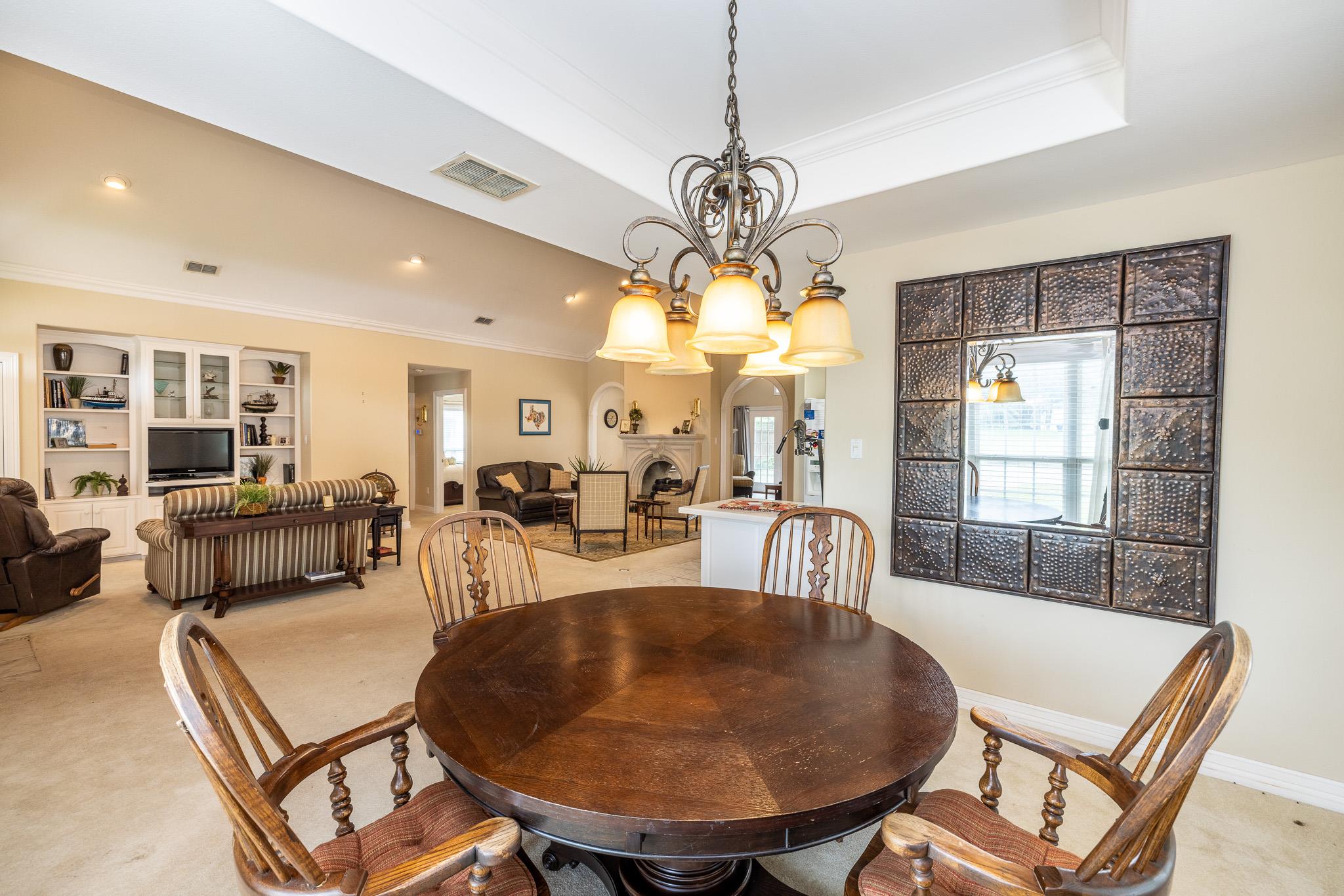 302 Rather St, Gonzales, TX 78629