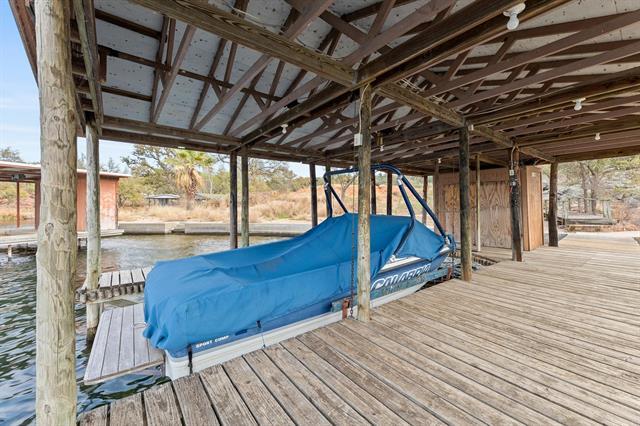 149 Roadrunner Ln, Burnet, TX 78611