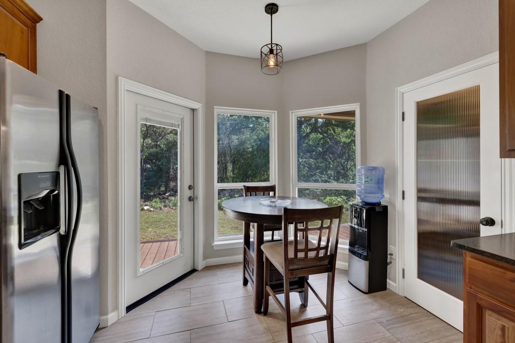 3055 Lakeview Dr, Canyon Lake, TX 78133