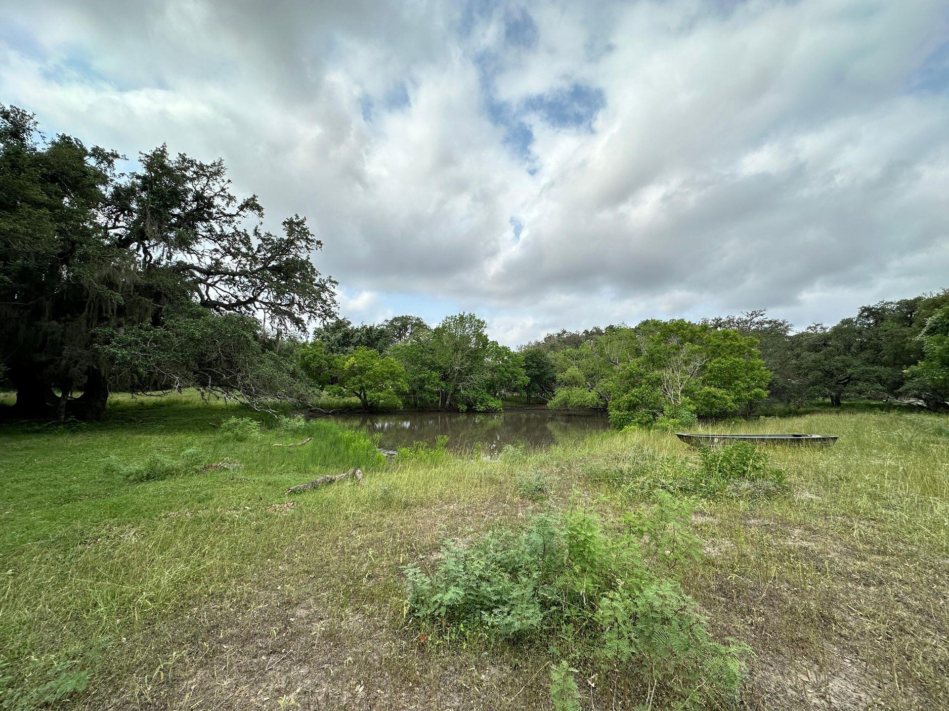 305 CR 305, Beeville, TX 78102