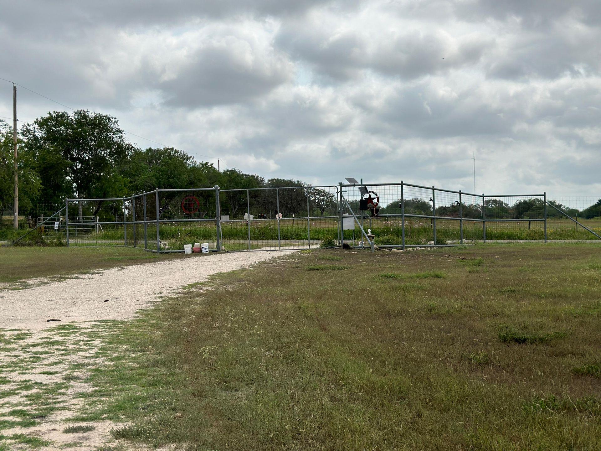 305 CR 305, Beeville, TX 78102