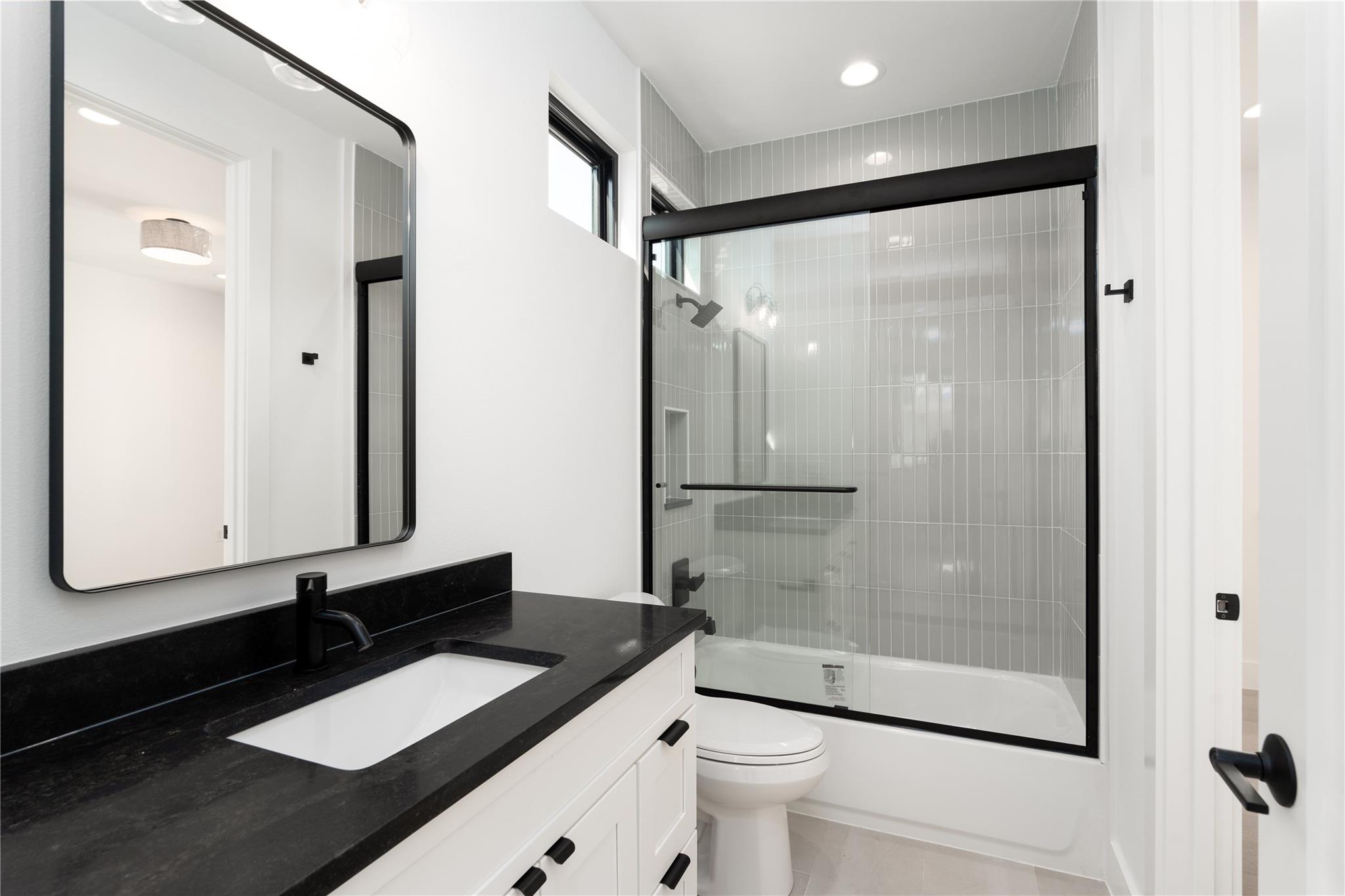 3001 E 51st St # 4, Austin, TX 78723