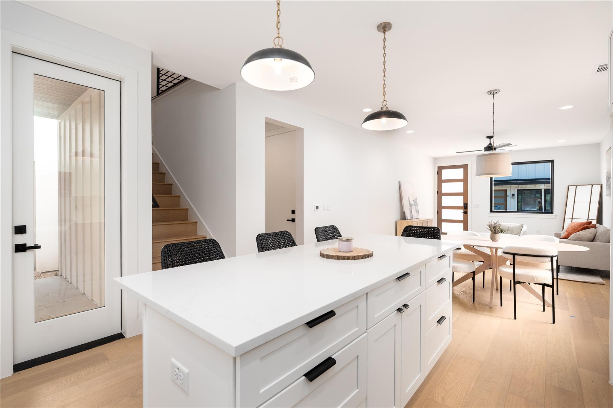 3001 E 51st St # 4, Austin, TX 78723