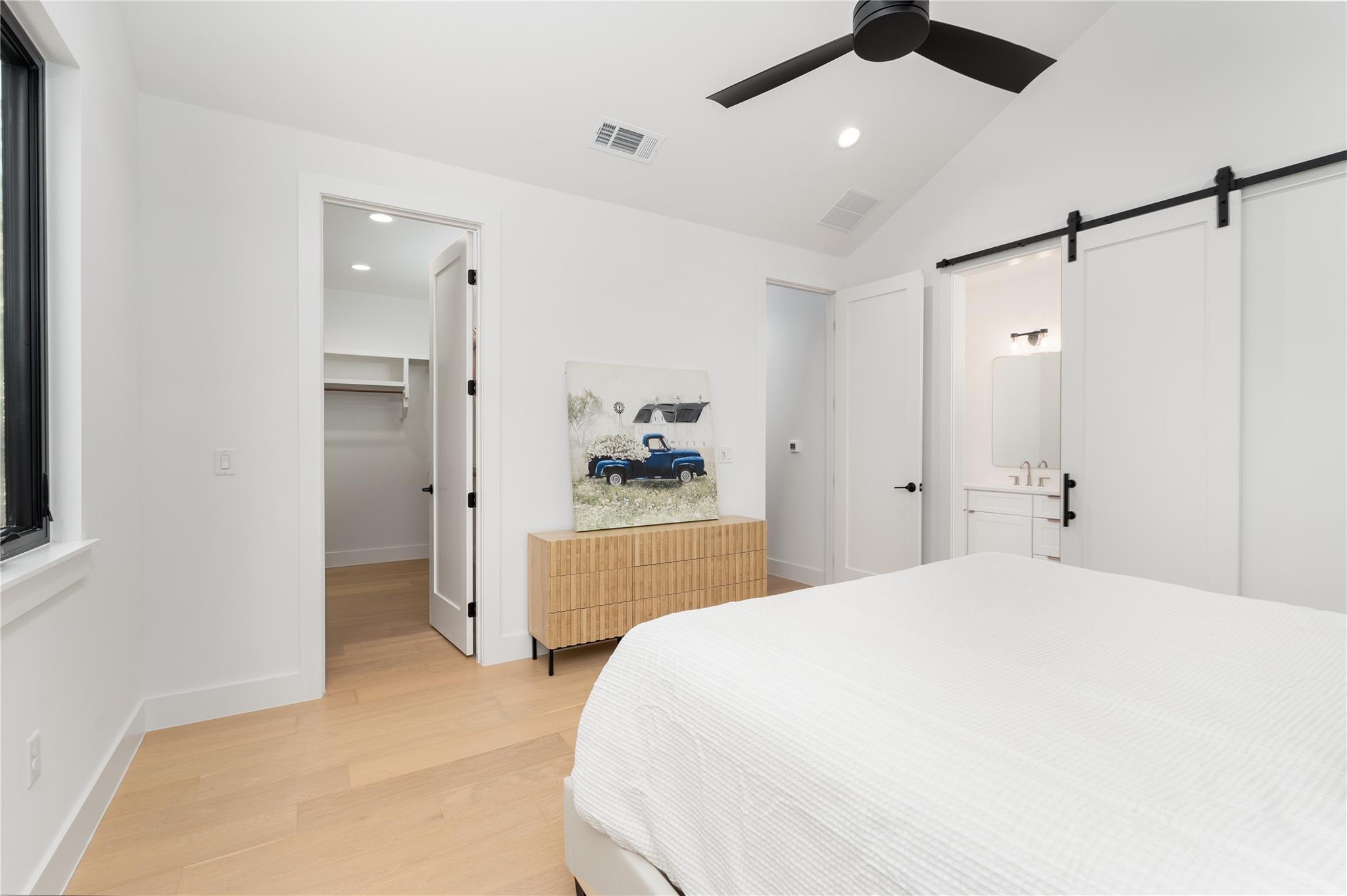 3001 E 51st St # 4, Austin, TX 78723