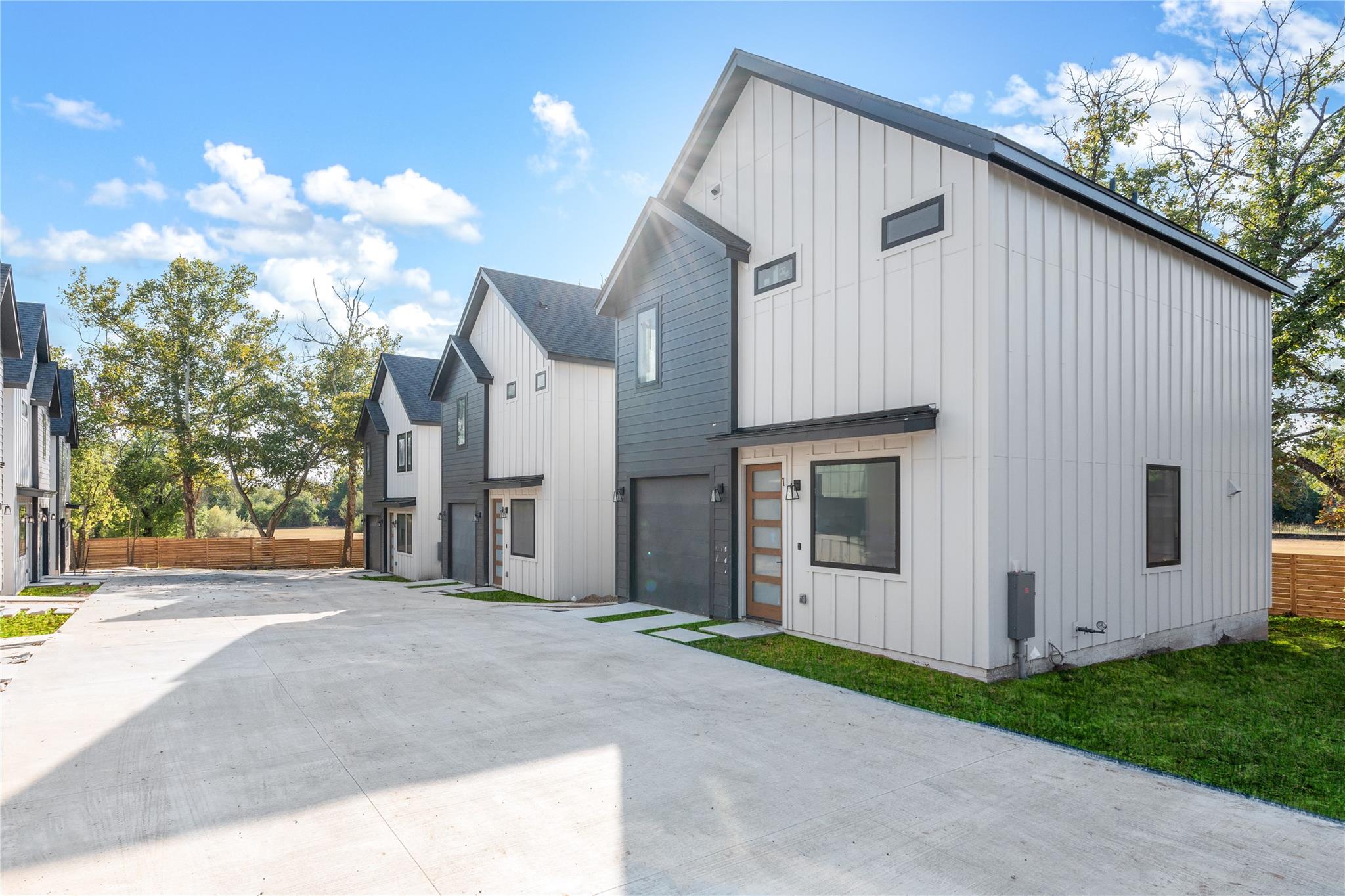 3001 E 51st St # 4, Austin, TX 78723