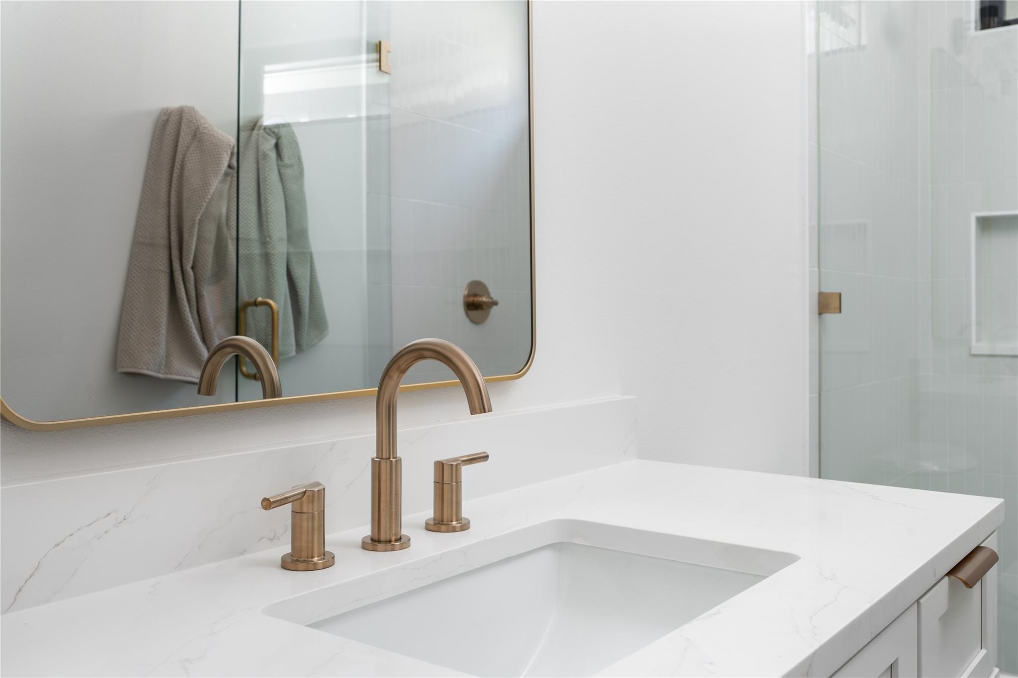 3001 E 51st St # 4, Austin, TX 78723