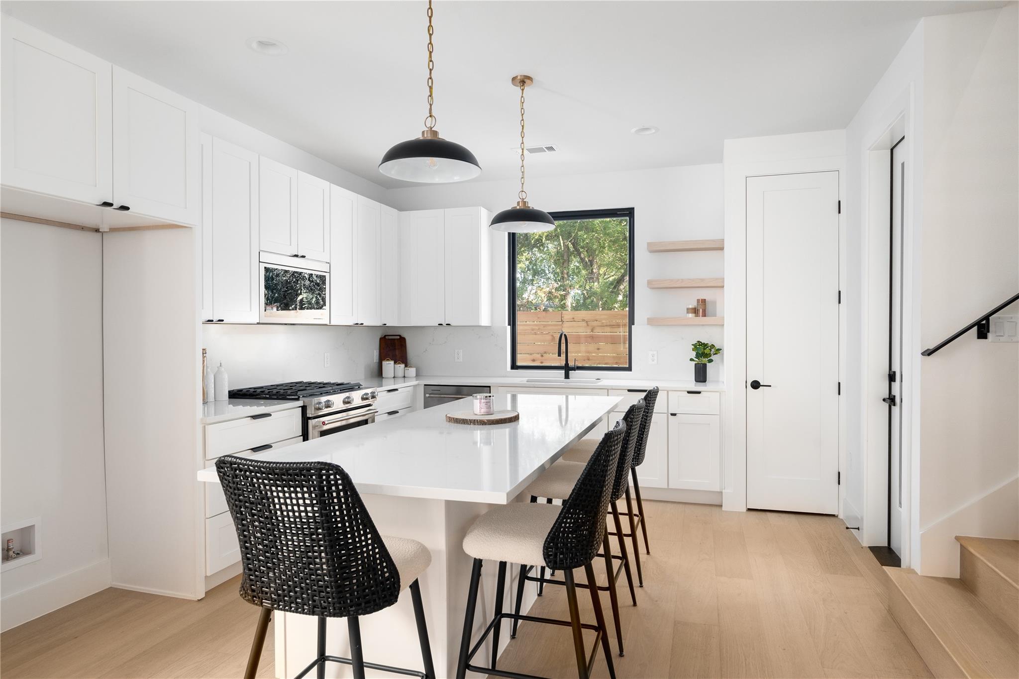 3001 E 51st St # 4, Austin, TX 78723