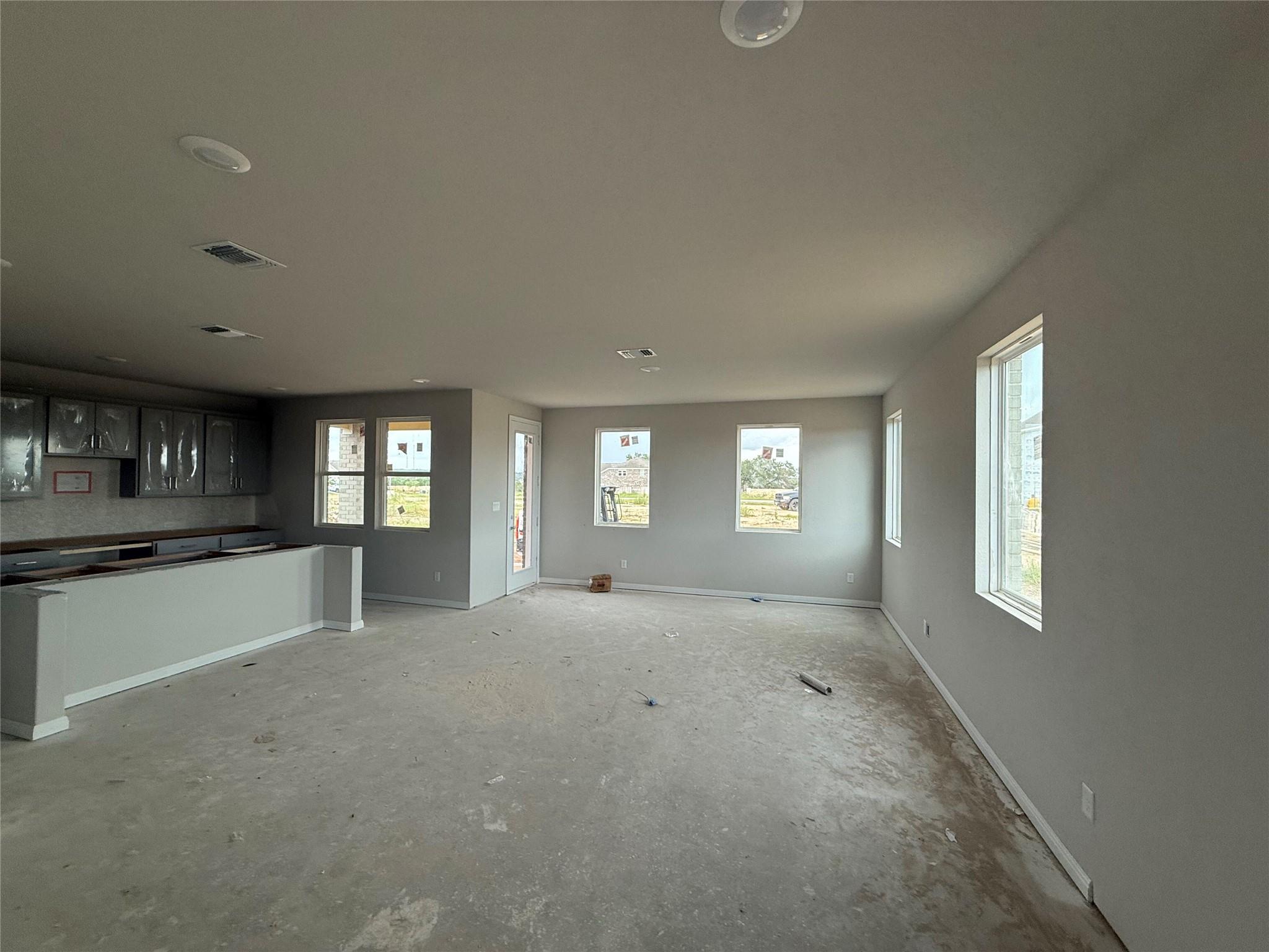 117 Knockout Rose Dr, San Marcos, TX 78666