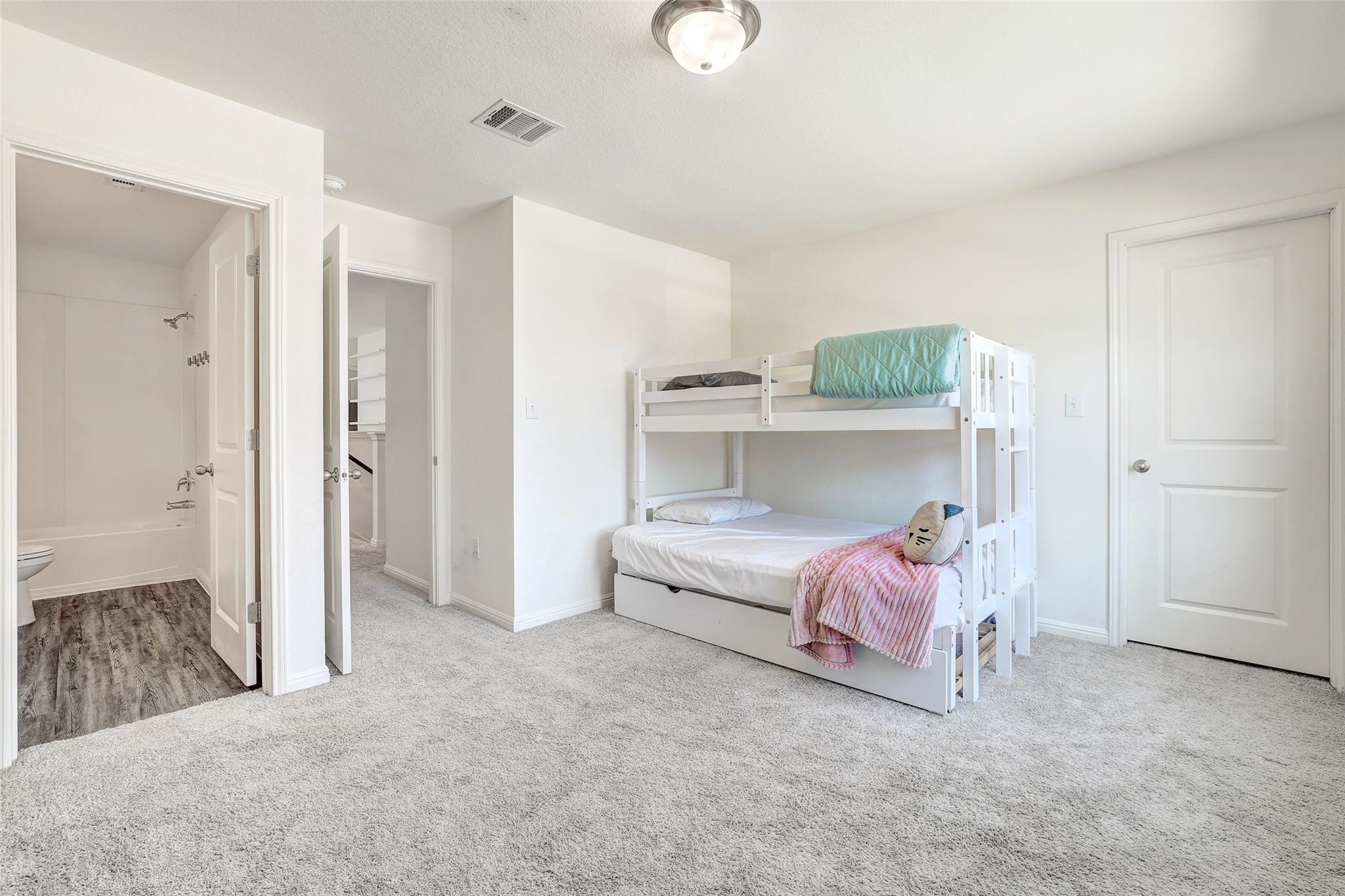 163 Wonderful Life Way, Jarrell, TX 76537