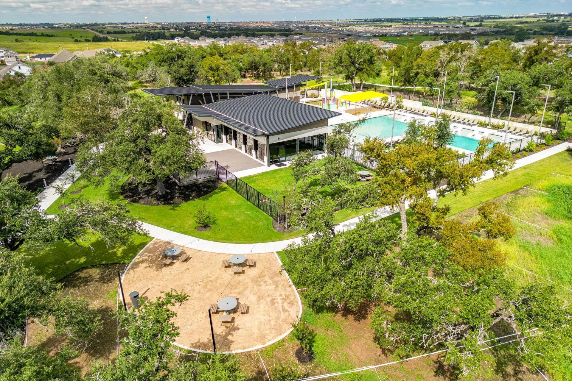 163 Wonderful Life Way, Jarrell, TX 76537