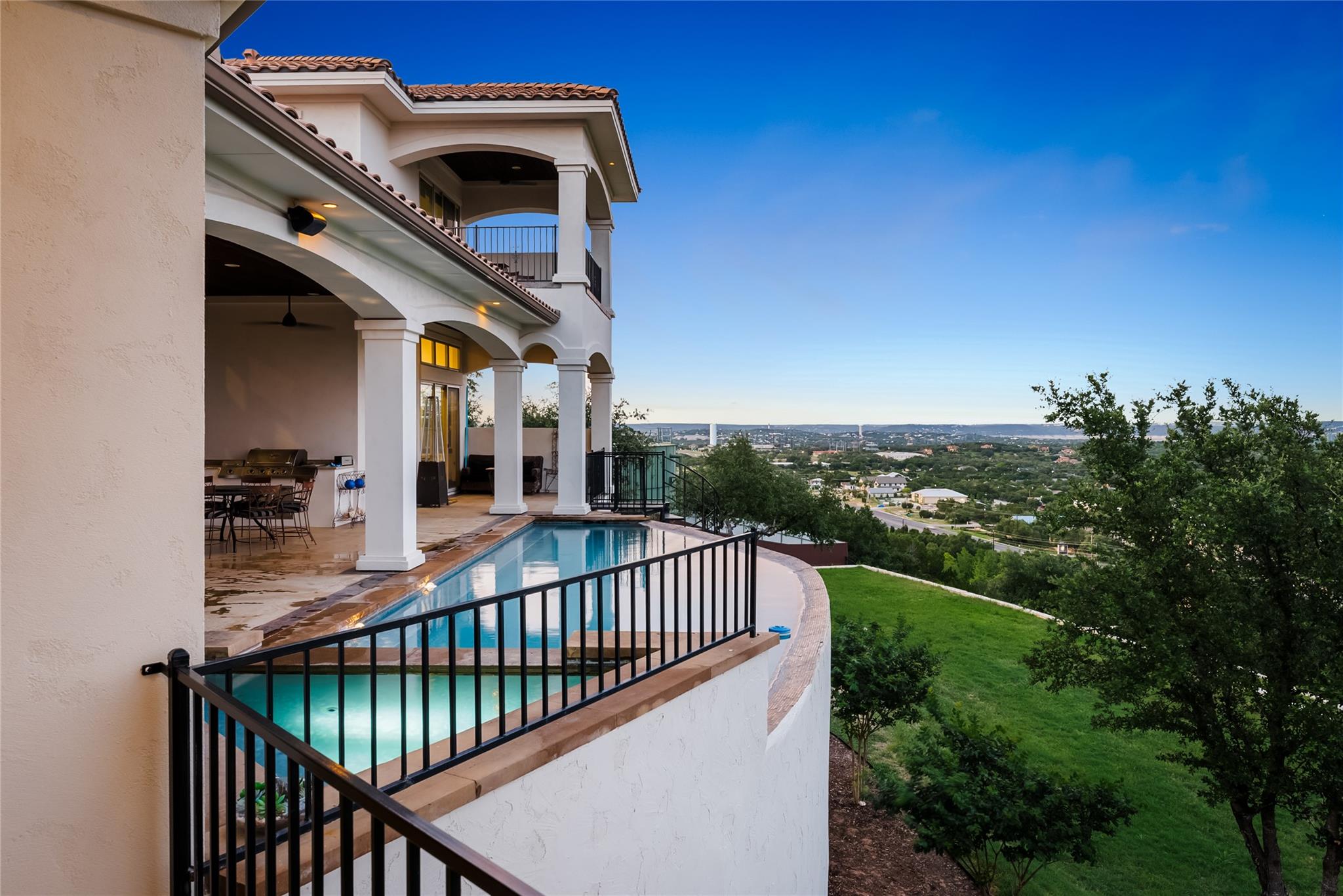 111 Piazza Vetta Dr, Austin, TX 78734