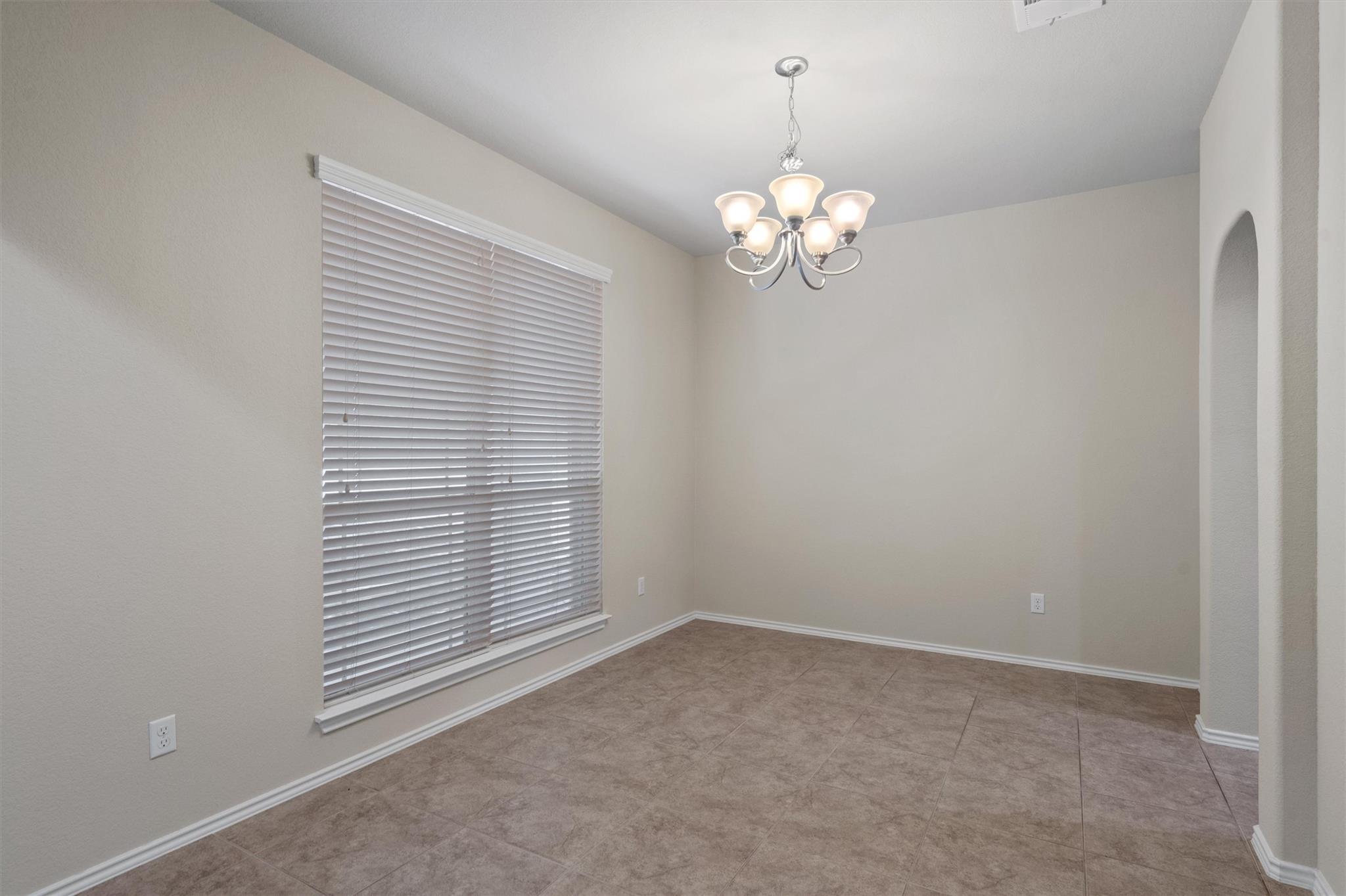 1702 Westmeadow Trl, Round Rock, TX 78665