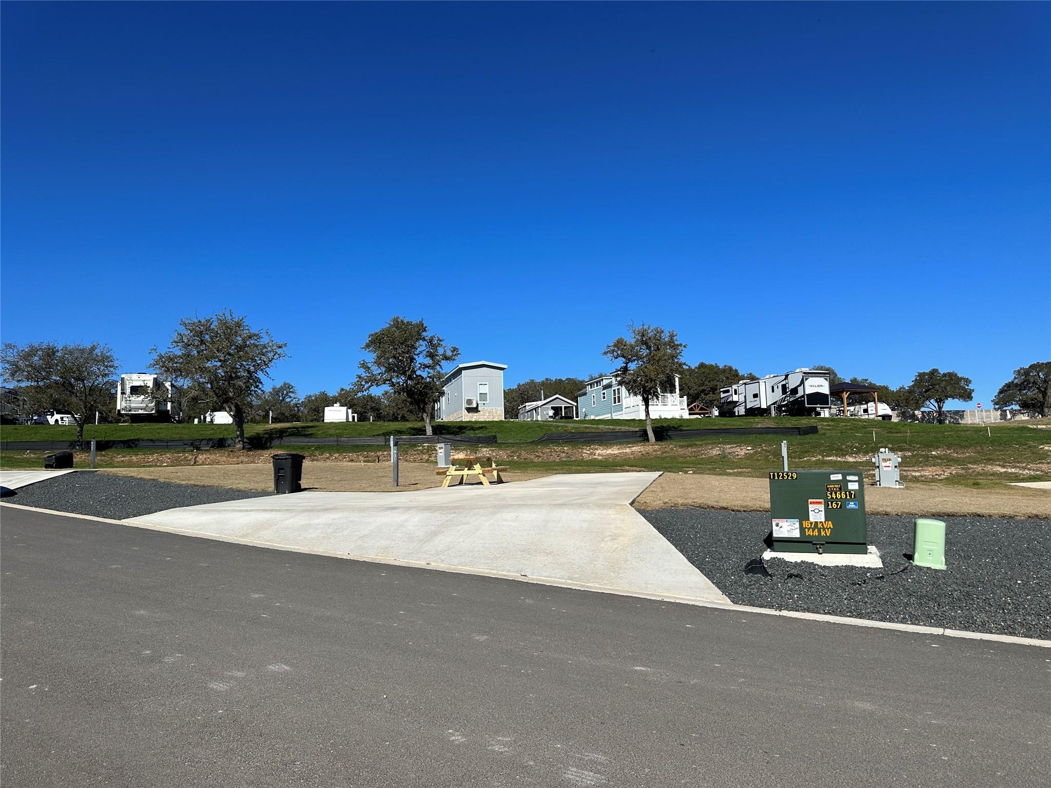 5386 Ranch Road 1376 # 31, Fredericksburg, TX 78624