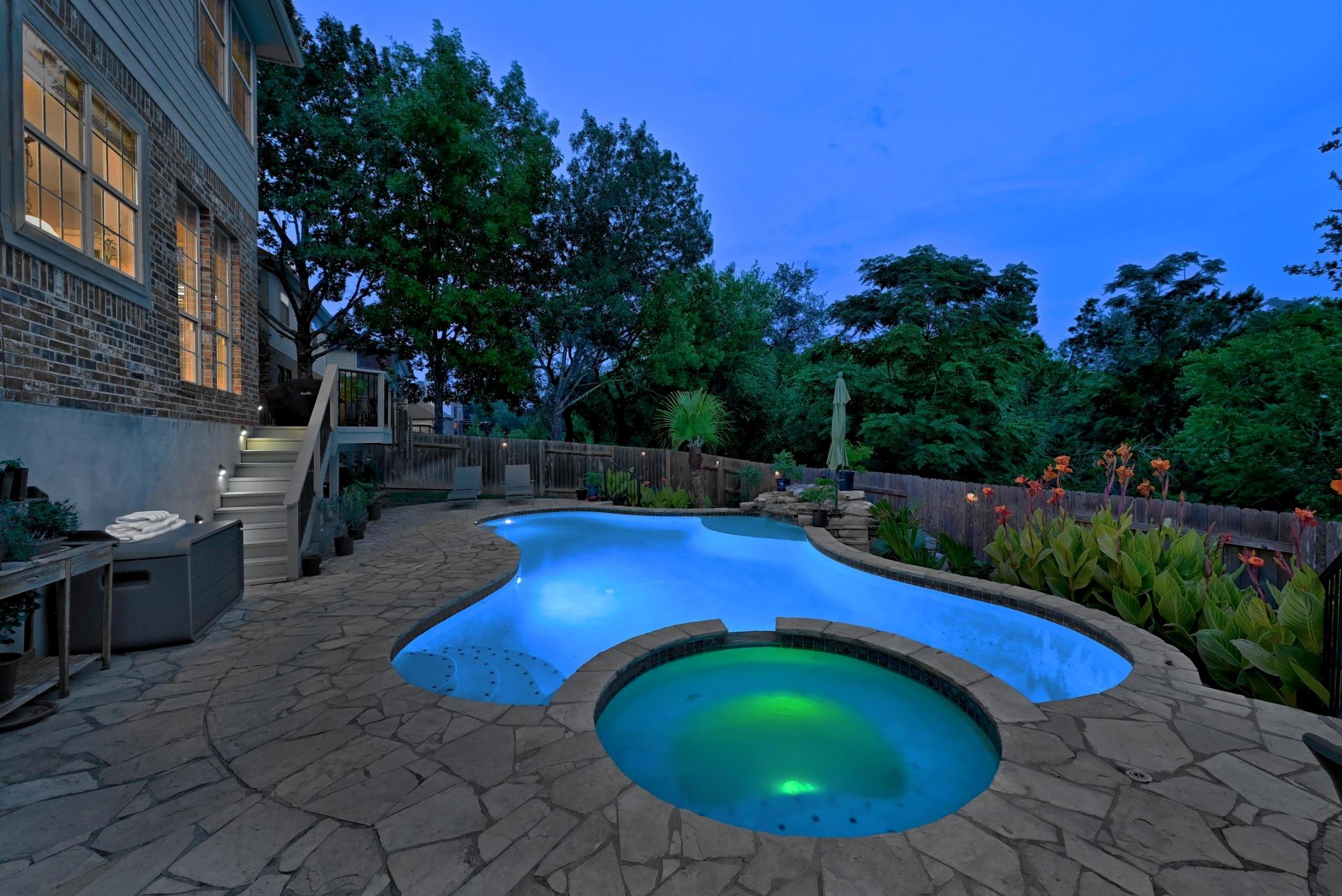 10220 N Chestnut Ridge Rd, Austin, TX 78726