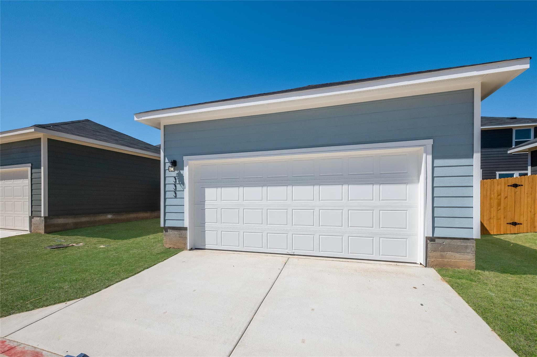 301 El Siebo Ln, Bastrop, TX 78602