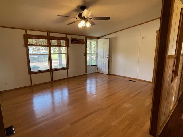 810 N Avenue R, Johnson City, TX 78636