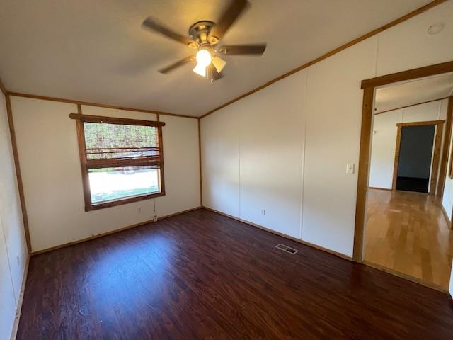 810 N Avenue R, Johnson City, TX 78636