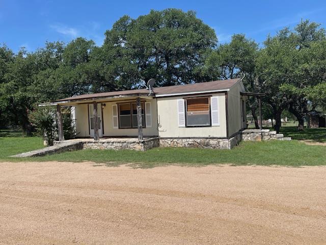 810 N Avenue R, Johnson City, TX 78636