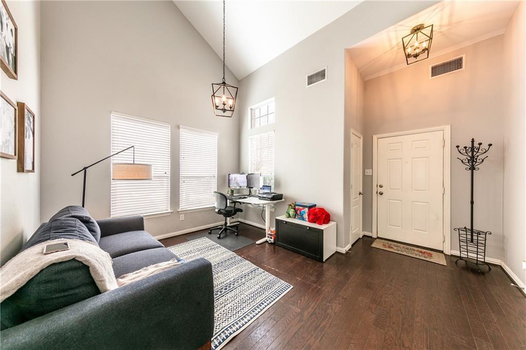 129 Eagle Owl Loop, Leander, TX 78641