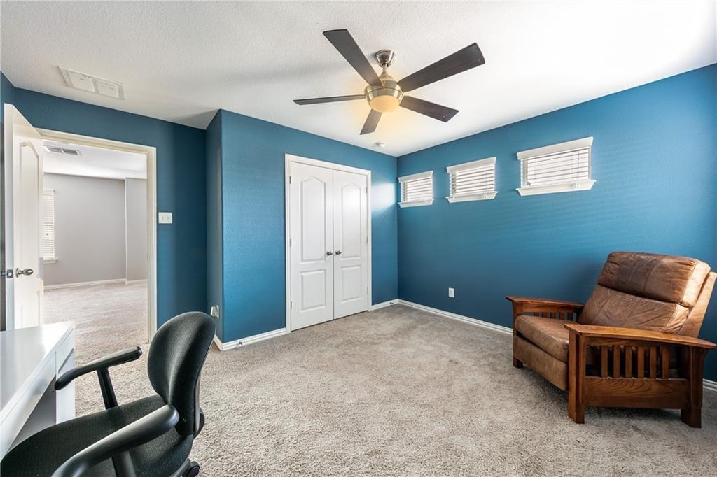 129 Eagle Owl Loop, Leander, TX 78641