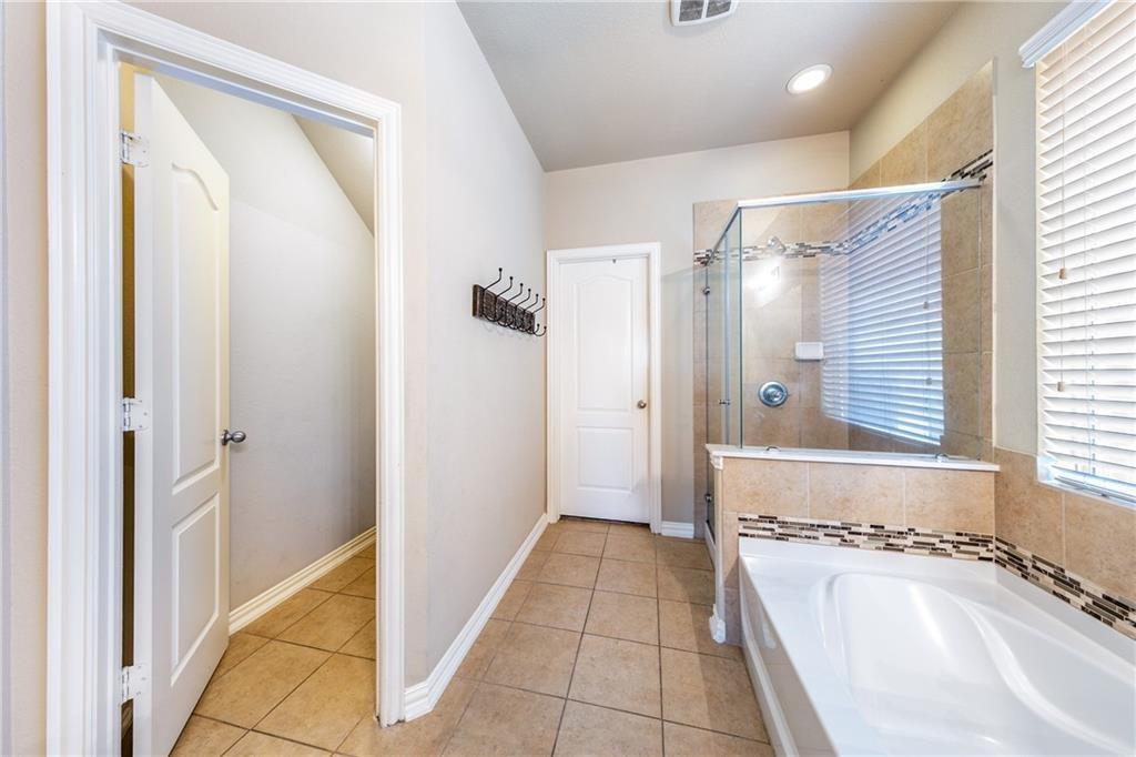 129 Eagle Owl Loop, Leander, TX 78641
