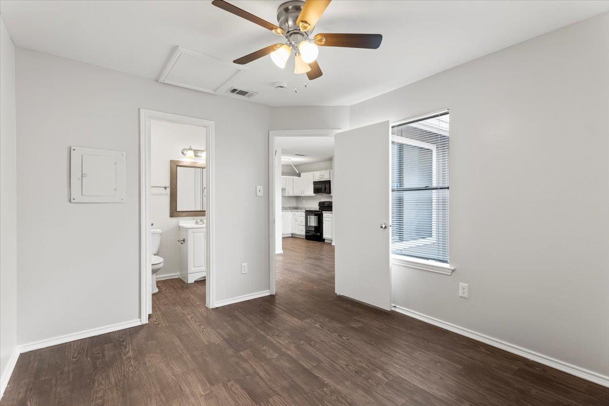 1740 Timber Ridge Rd # 132, Austin, TX 78741