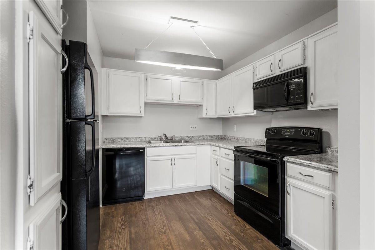 1740 Timber Ridge Rd # 132, Austin, TX 78741