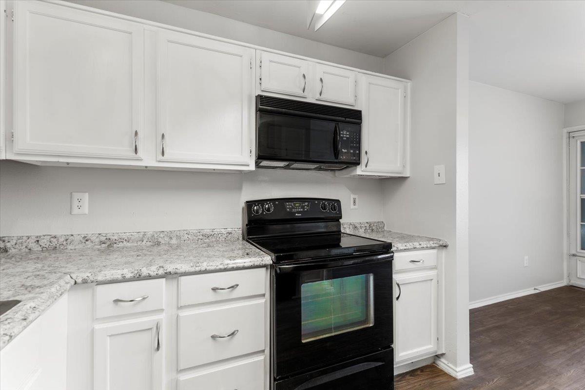 1740 Timber Ridge Rd # 132, Austin, TX 78741