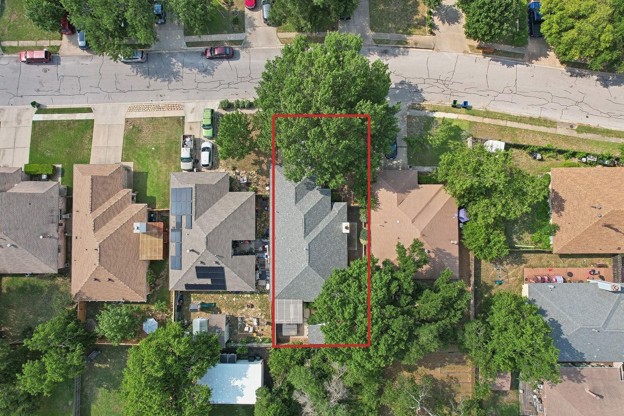 707 Clearwater Trl, Round Rock, TX 78664