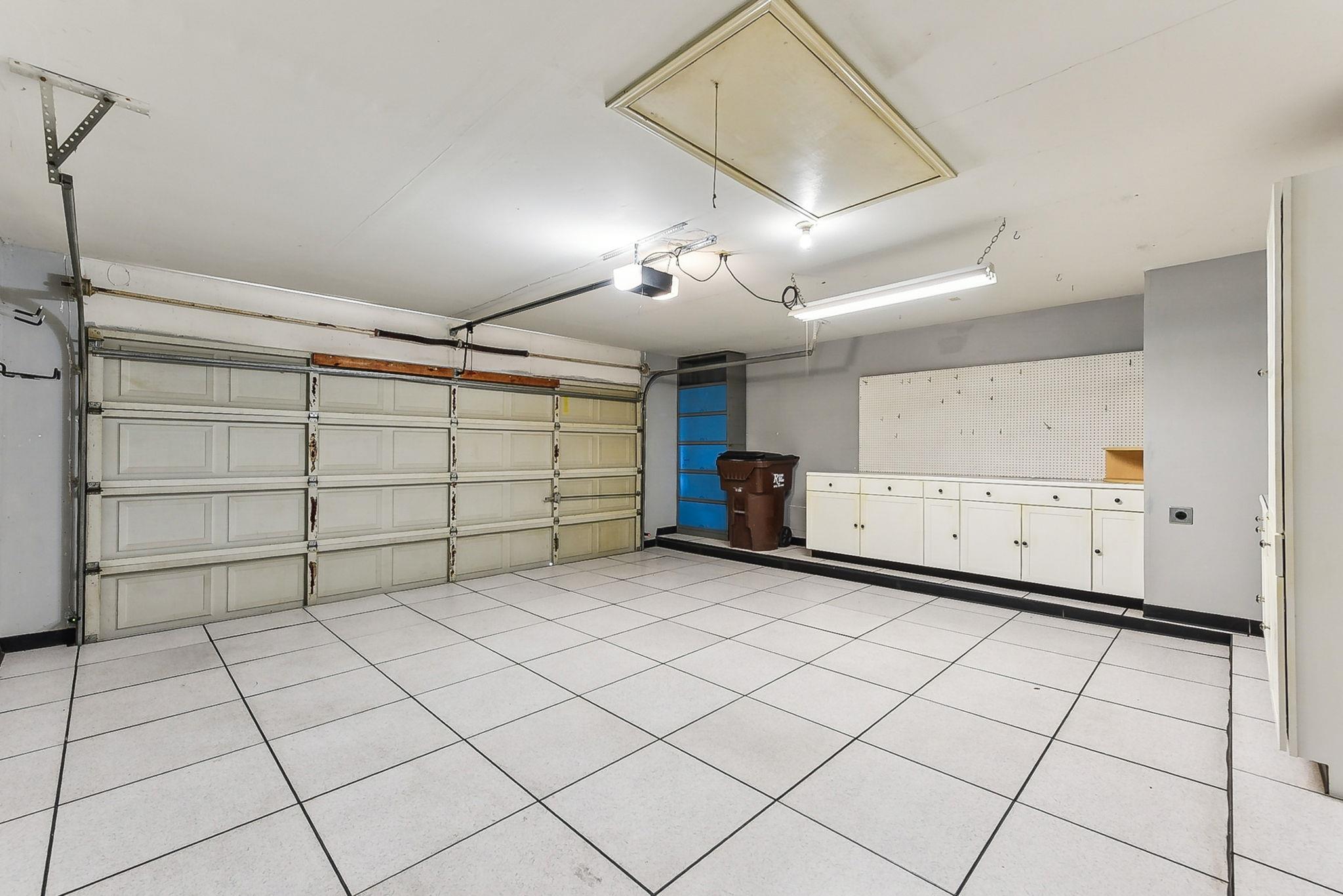 707 Clearwater Trl, Round Rock, TX 78664