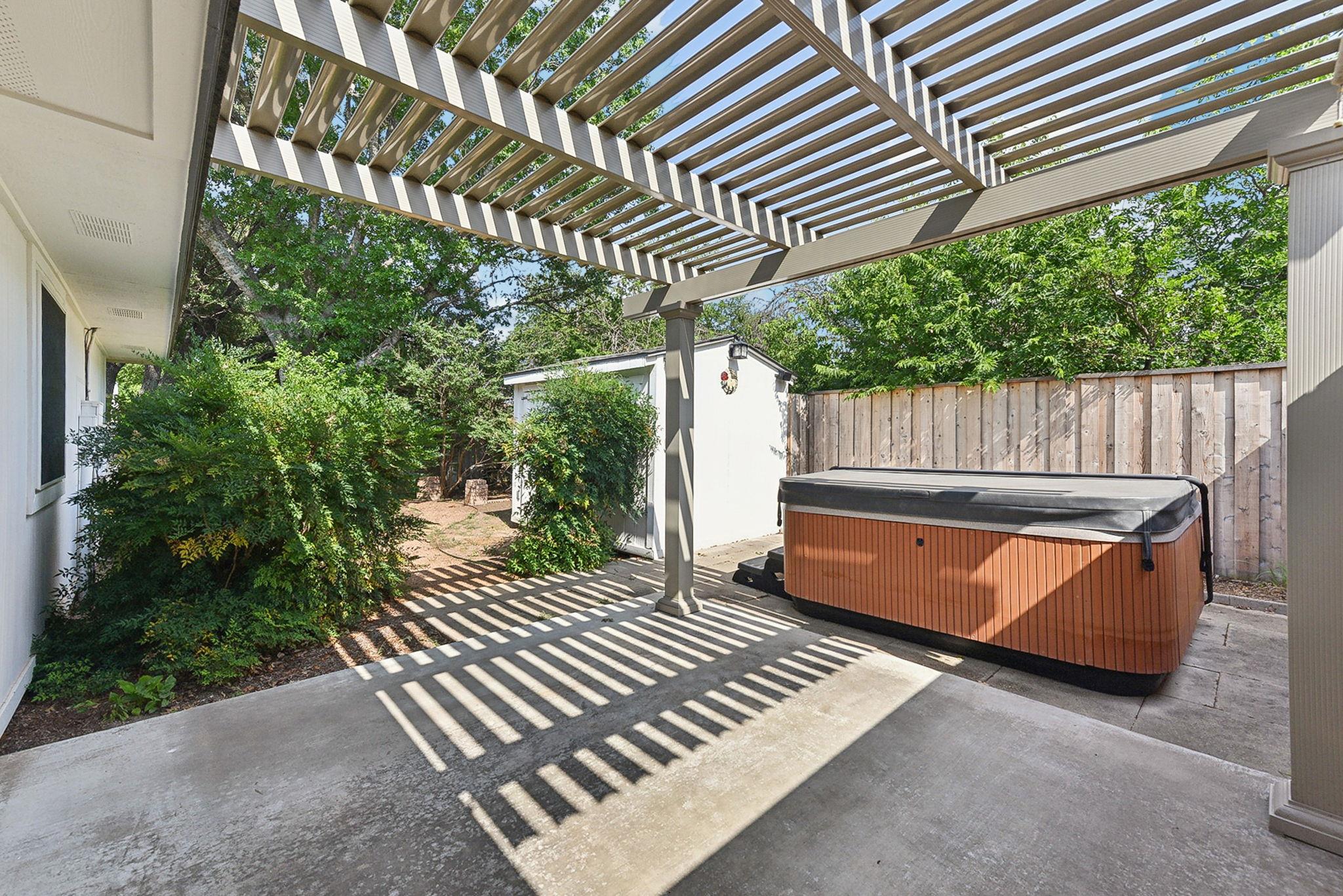 707 Clearwater Trl, Round Rock, TX 78664
