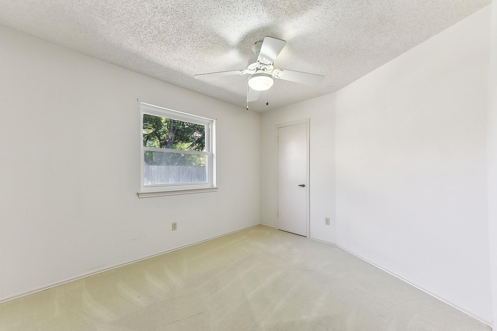 707 Clearwater Trl, Round Rock, TX 78664