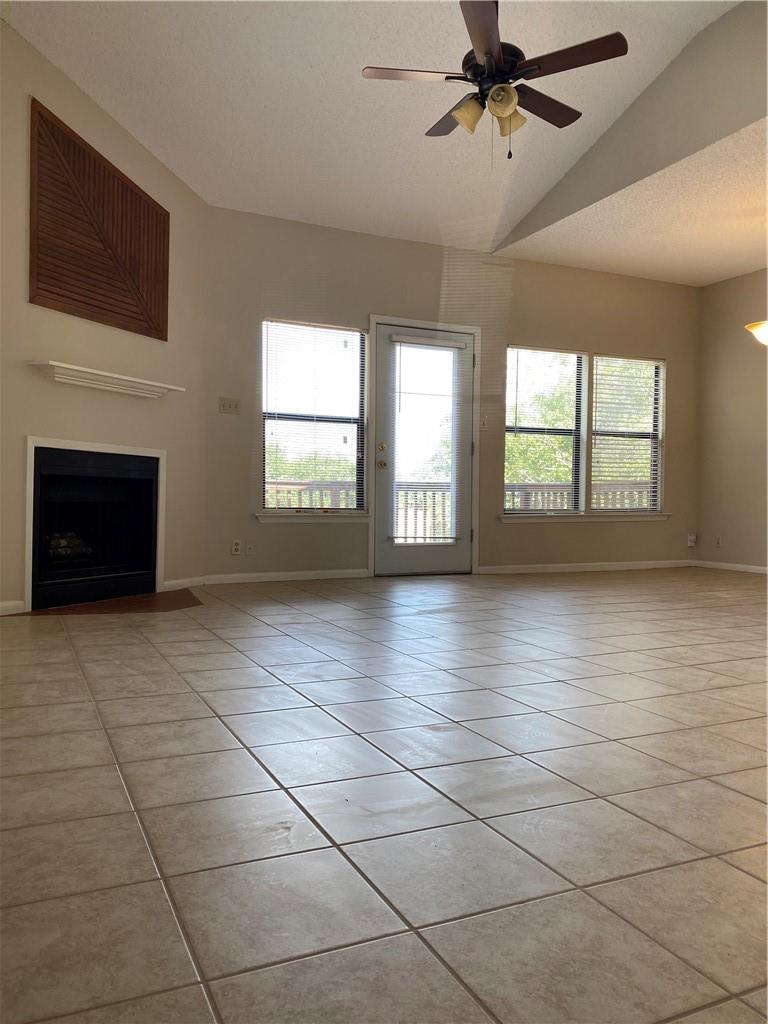 7107 Silver Dale Dr # A, Austin, TX 78736