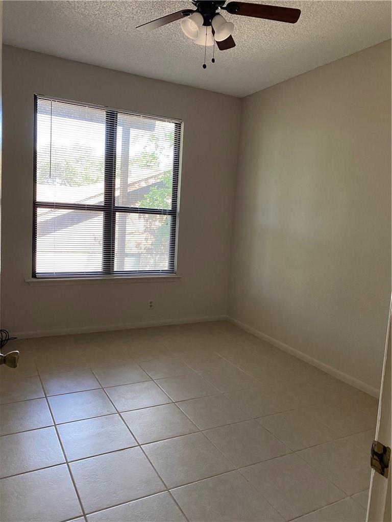 7107 Silver Dale Dr # A, Austin, TX 78736