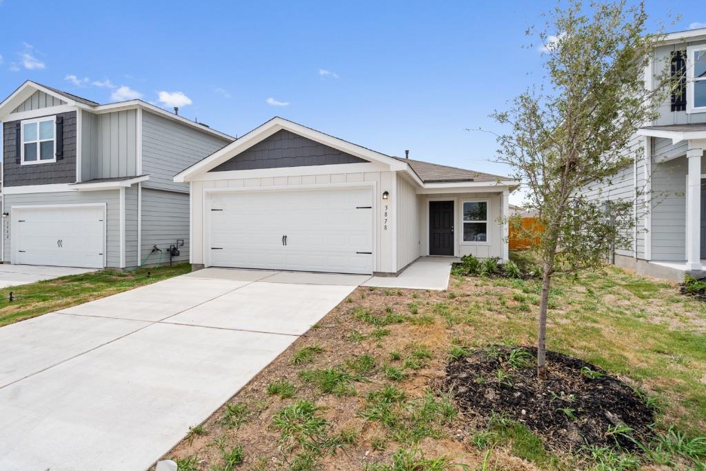 3886 Trail De Paris, New Braunfels, TX 78132
