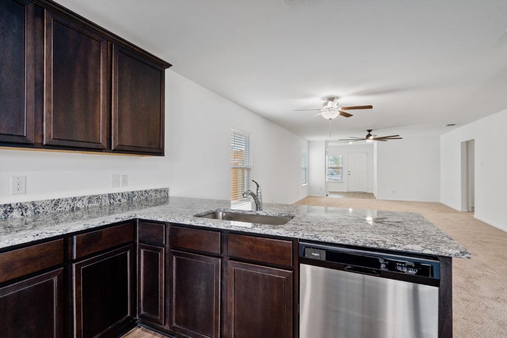 3886 Trail De Paris, New Braunfels, TX 78132