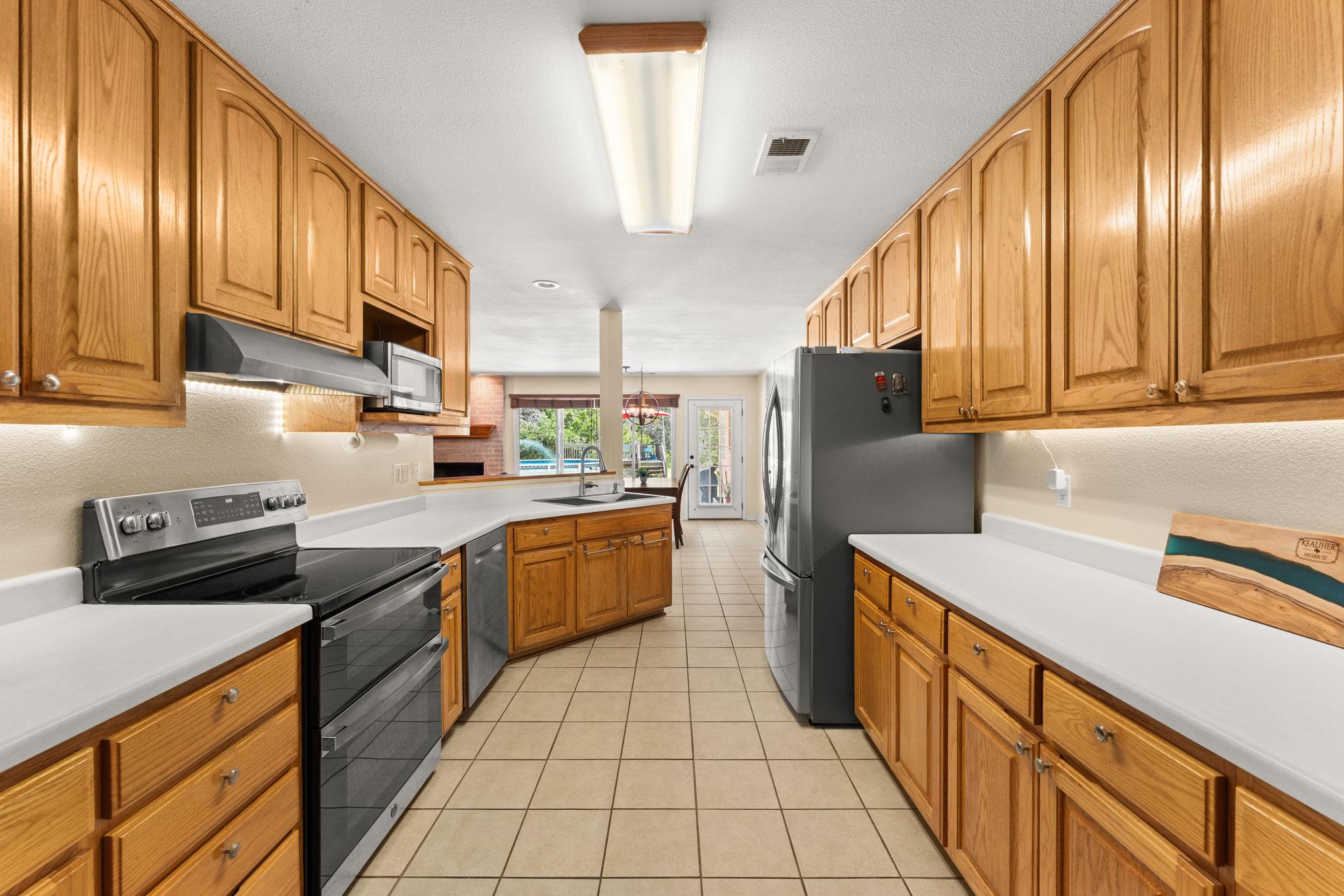 11551 Fm 32, Fischer, TX 78623
