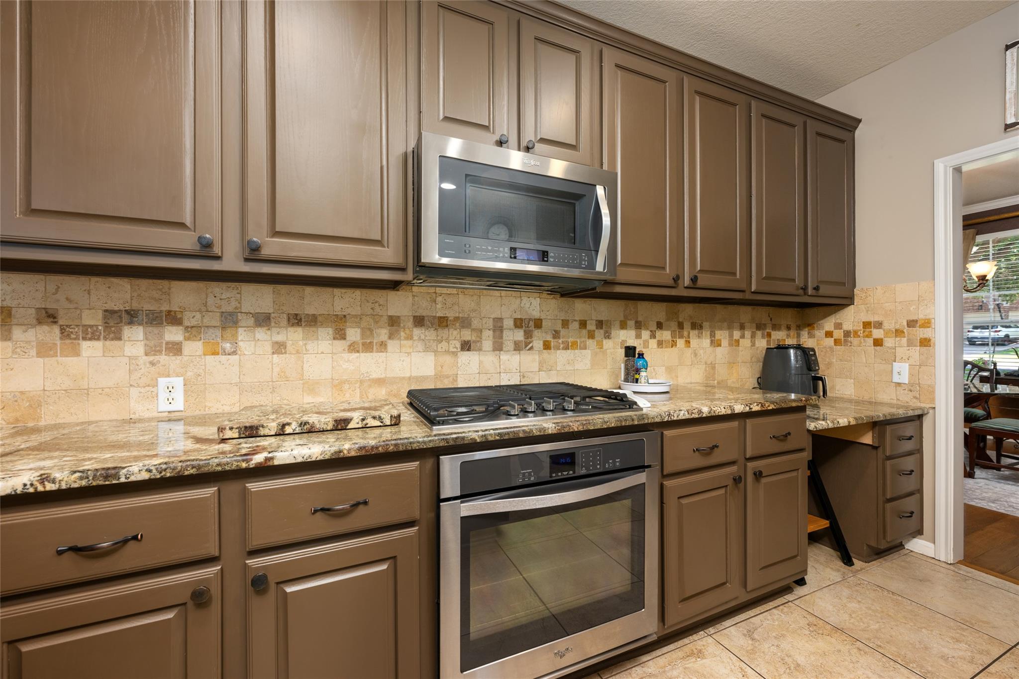 2021 Inverness Dr, Round Rock, TX 78681