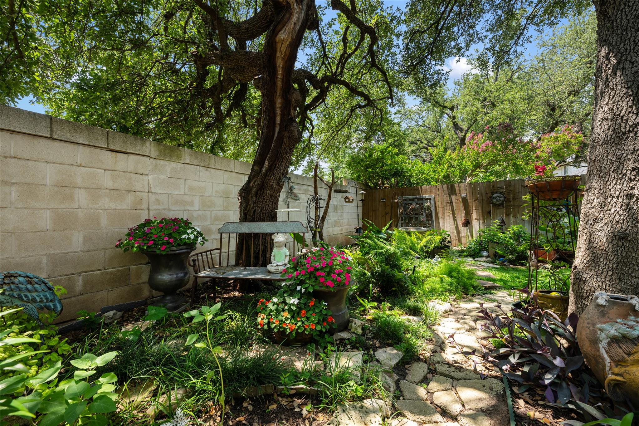 2021 Inverness Dr, Round Rock, TX 78681