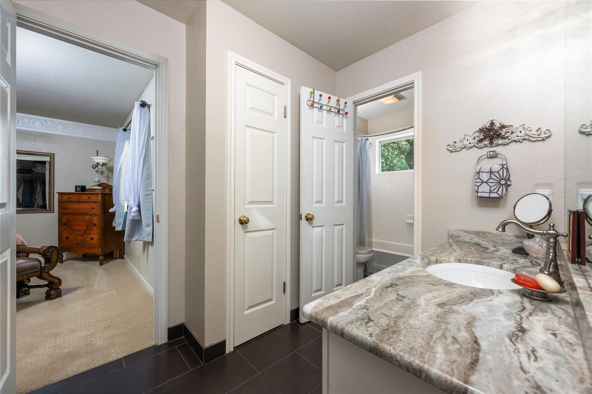 2021 Inverness Dr, Round Rock, TX 78681
