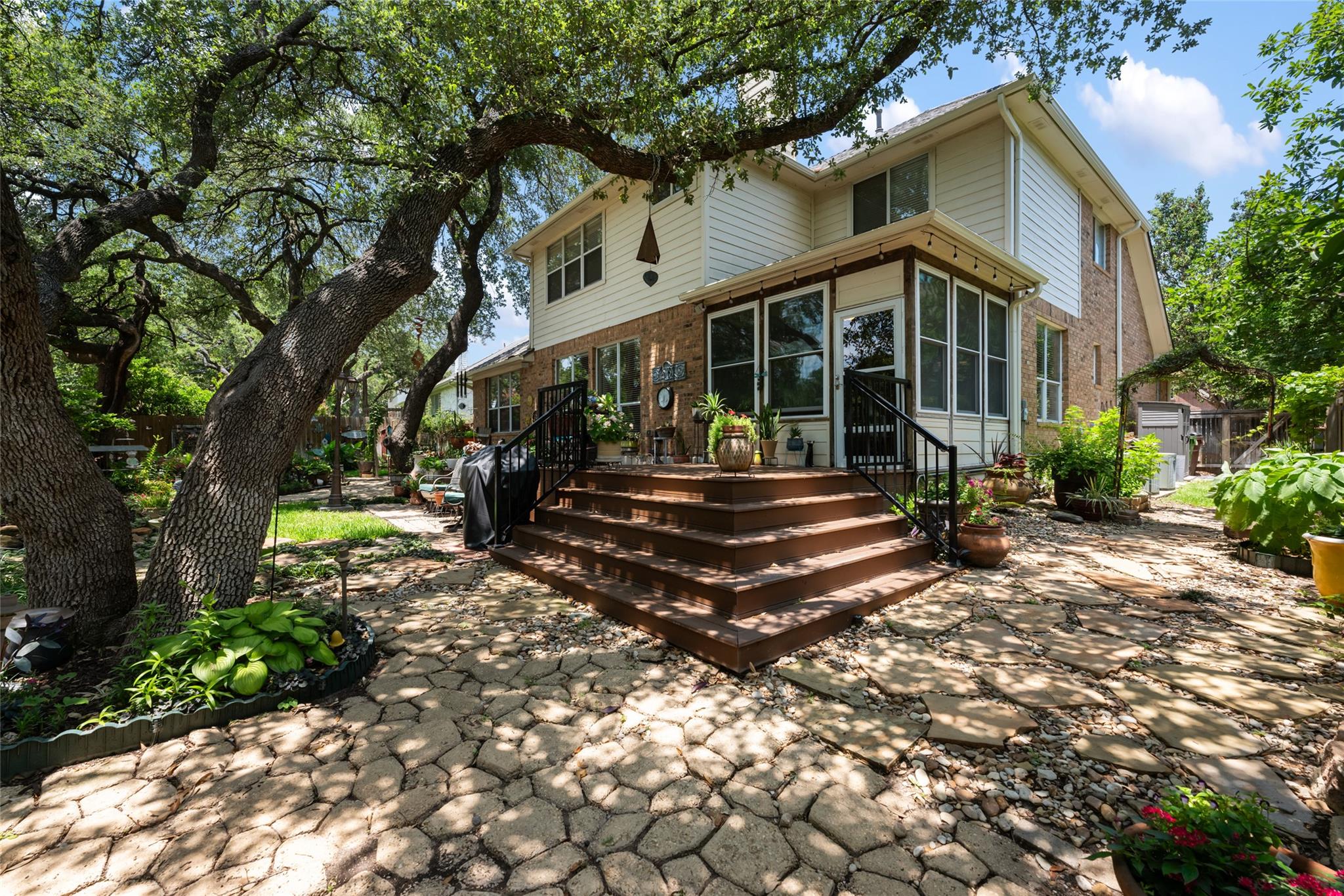2021 Inverness Dr, Round Rock, TX 78681