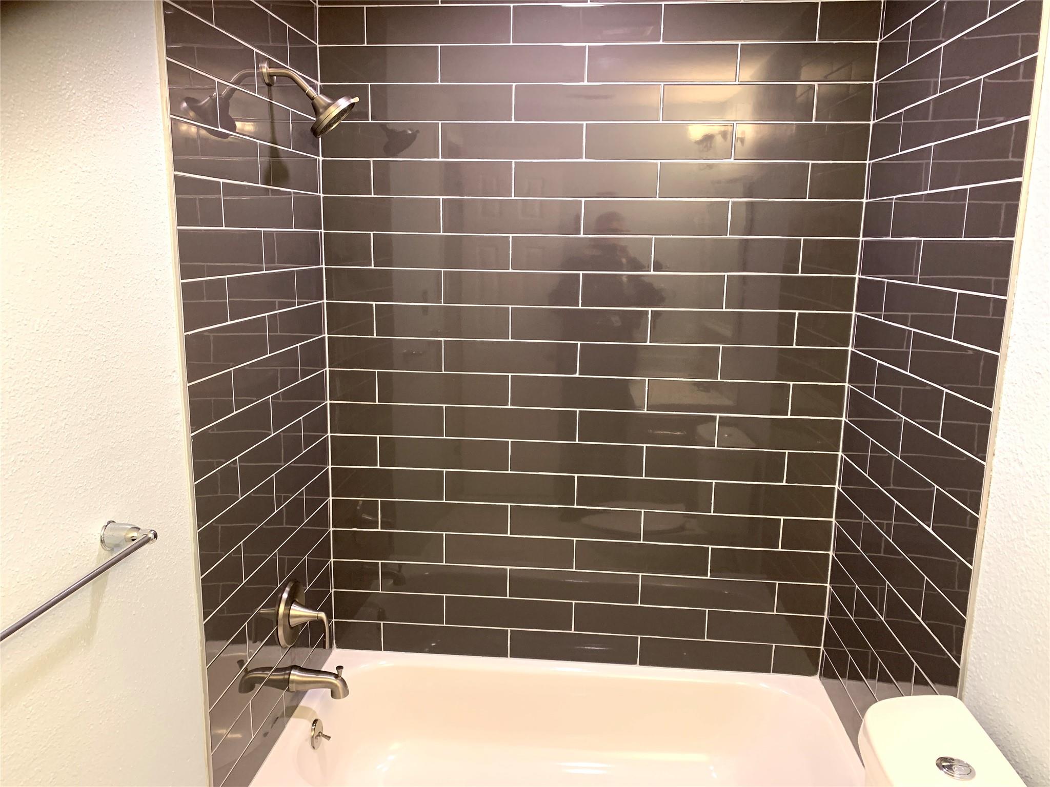 11207 Hidden Bluff Dr, Austin, TX 78754