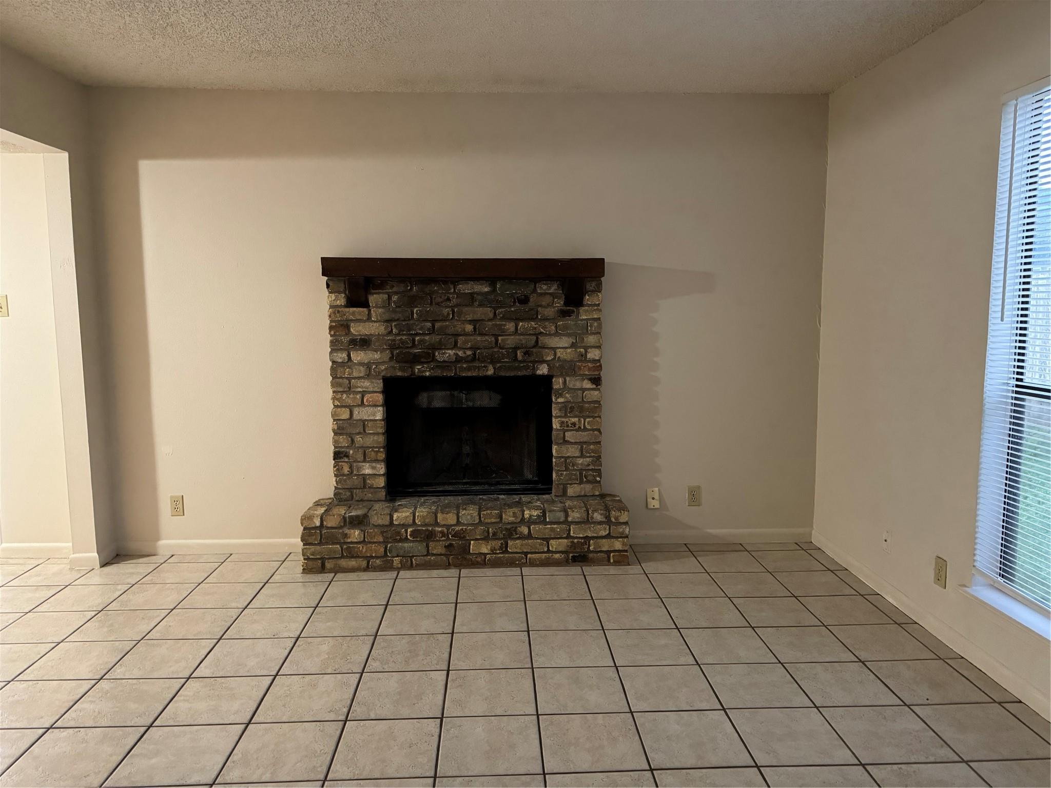 1400 Matthews Ln # A, Austin, TX 78745