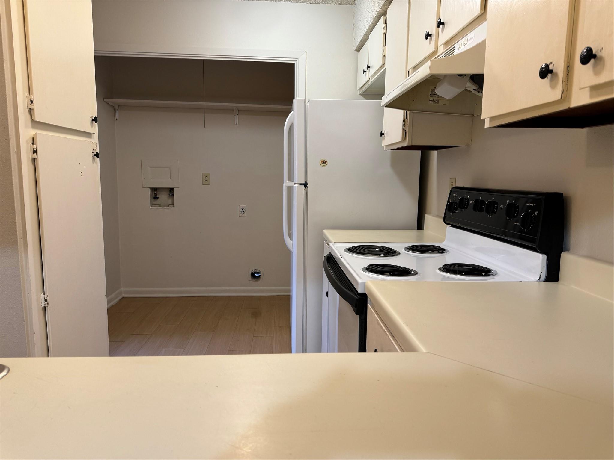 1400 Matthews Ln # A, Austin, TX 78745