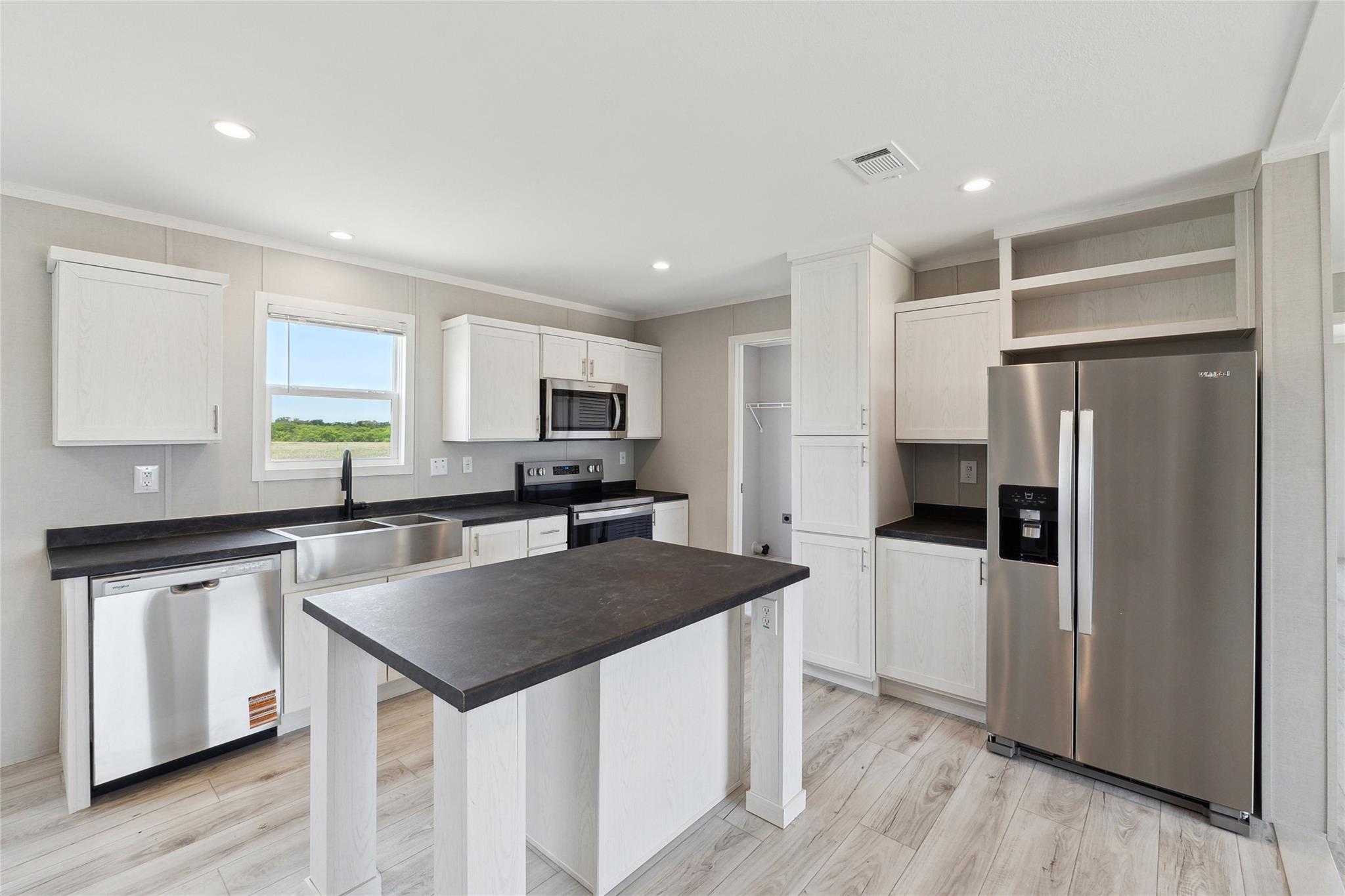 1287 CR 402 Rds # Lot 17, Flatonia, TX 78941