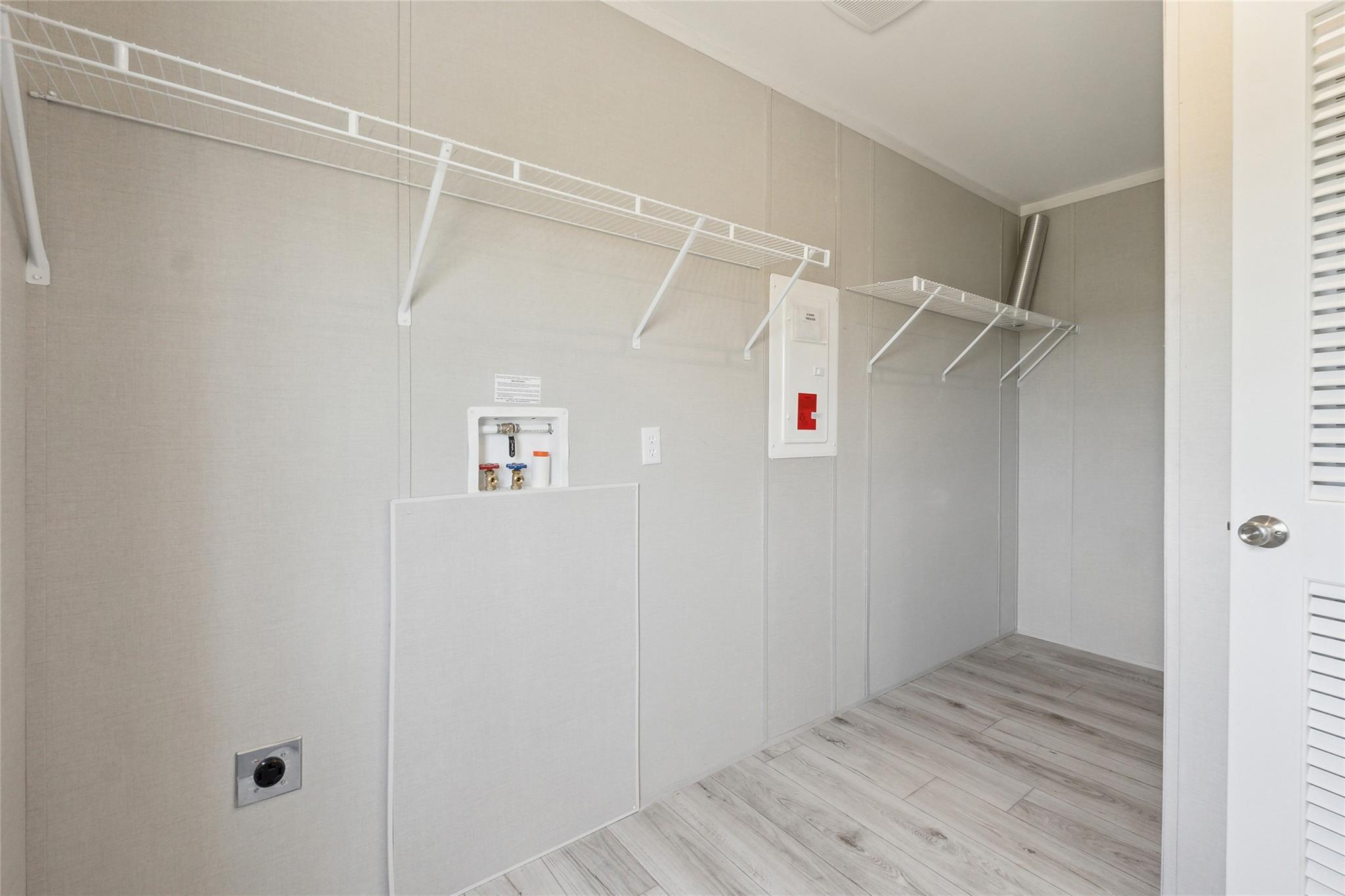 1287 CR 402 Rds # Lot 17, Flatonia, TX 78941