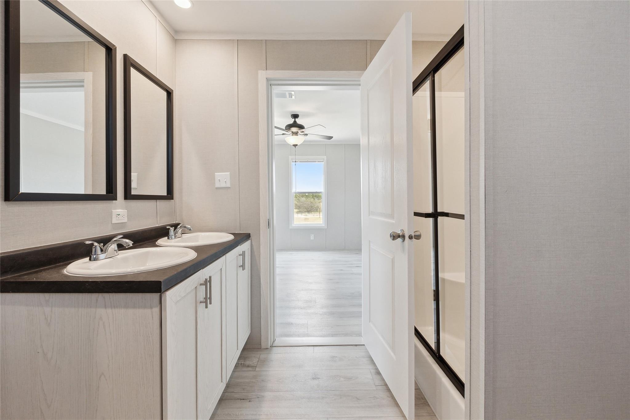 1287 CR 402 Rds # Lot 17, Flatonia, TX 78941